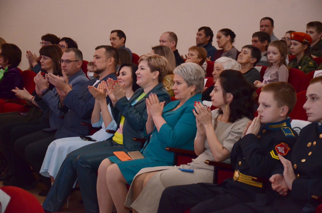 В Оренбурге завершился фестиваль военно-патриотической песни «Долг. Честь. Родина»
