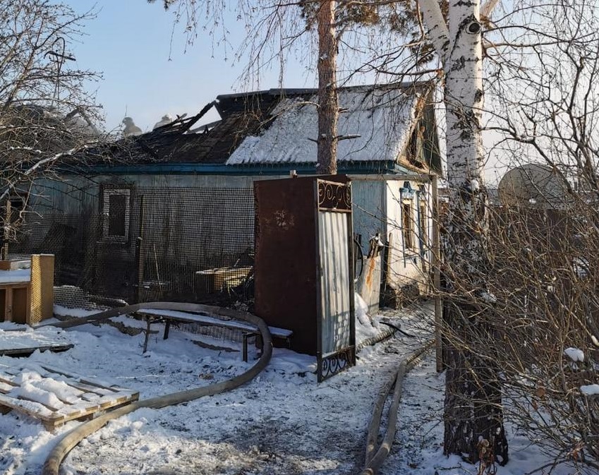 В Новотроицке выяснили причины пожара с тремя погибшими детьми