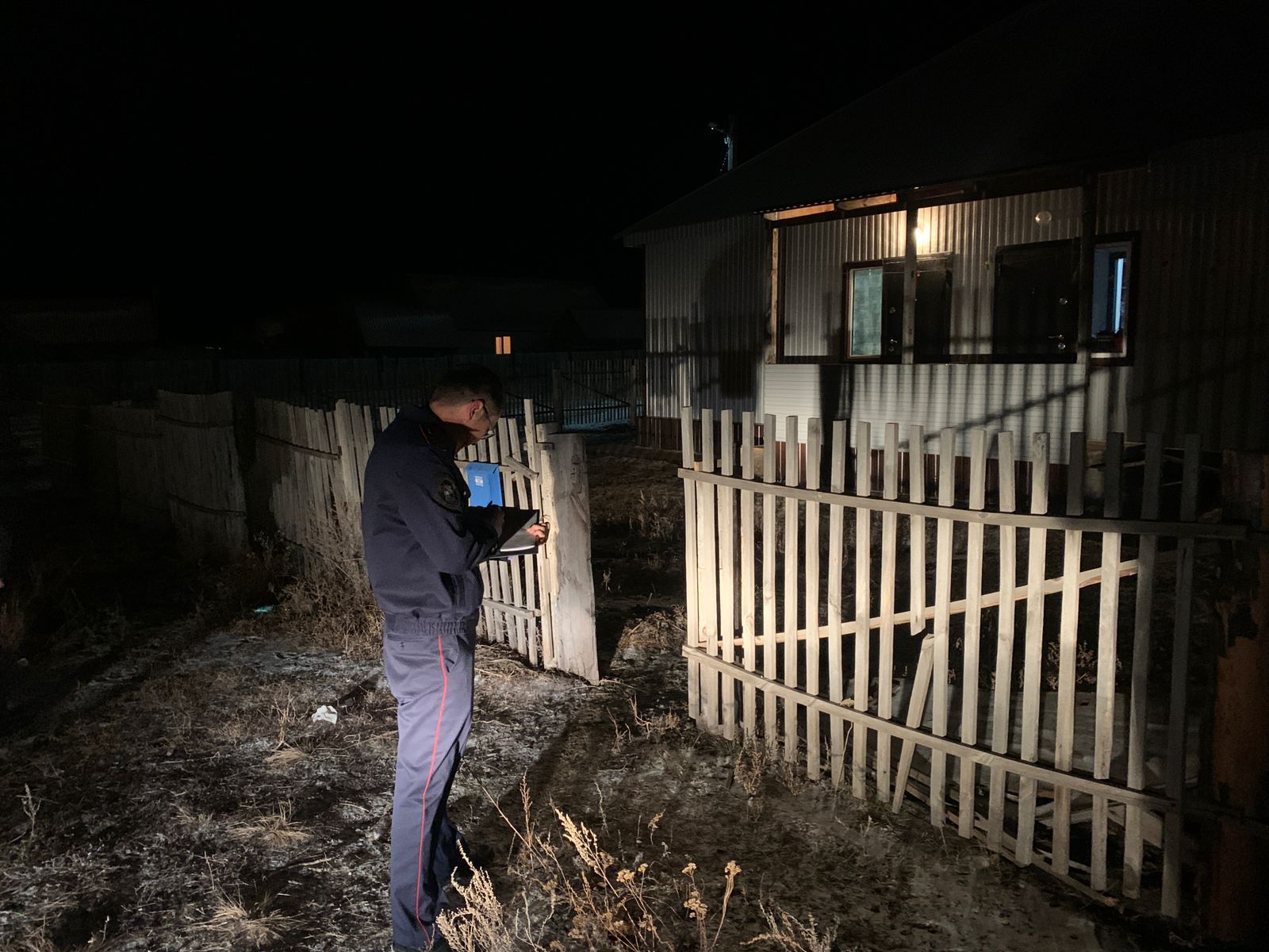 В Кваркенском районе убили мать с трехлетним ребенком