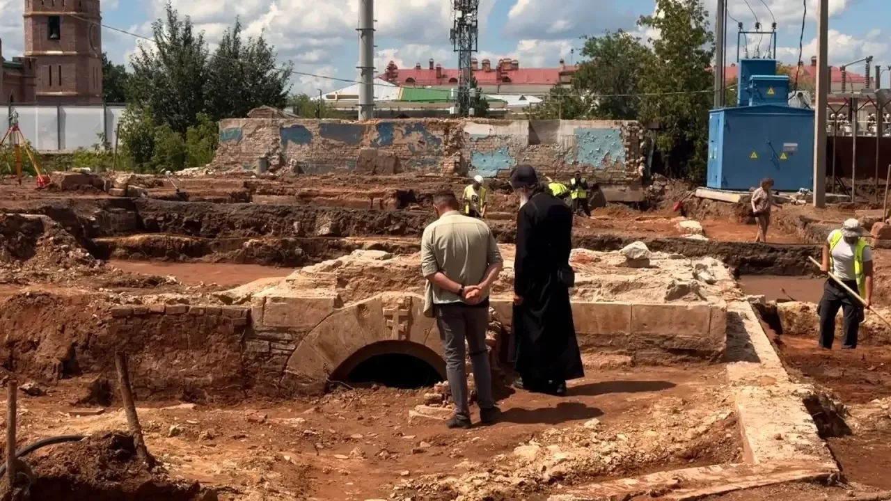 В Оренбурге на набережной Урала нашли следы старой крепости