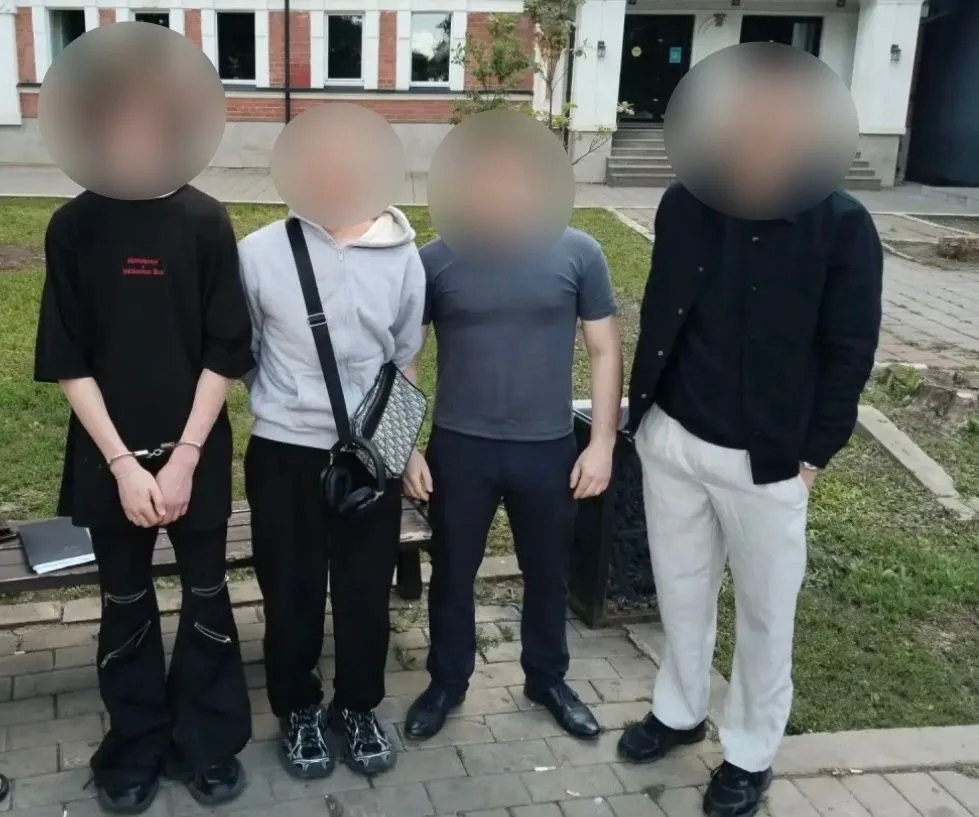 Пойманы с поличным: в Оренбурге у двух закладчиков изъяли крупную партию наркотиков