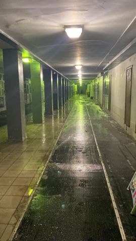 Пешеходный переход на ул. Мира в Оренбурге почистили после жалоб в соцсетях