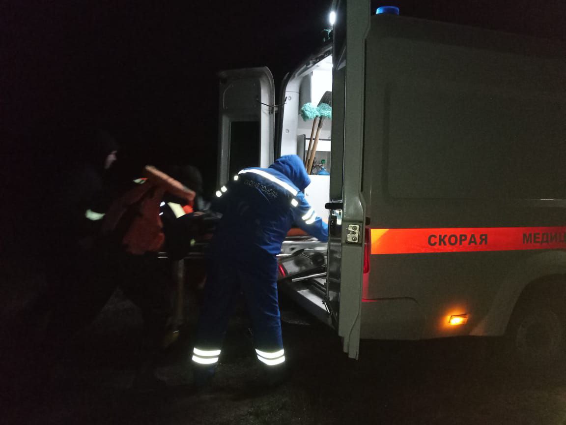 Из затопленного села в Оренбургской области эвакуировали мужчину