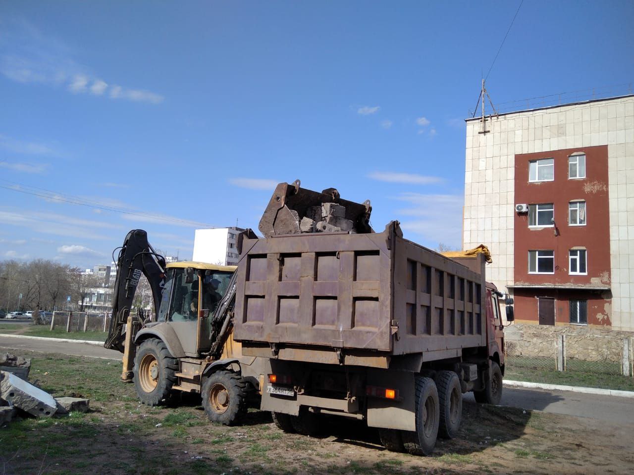 На Джангильдина в Оренбурге снесли незаконный самострой