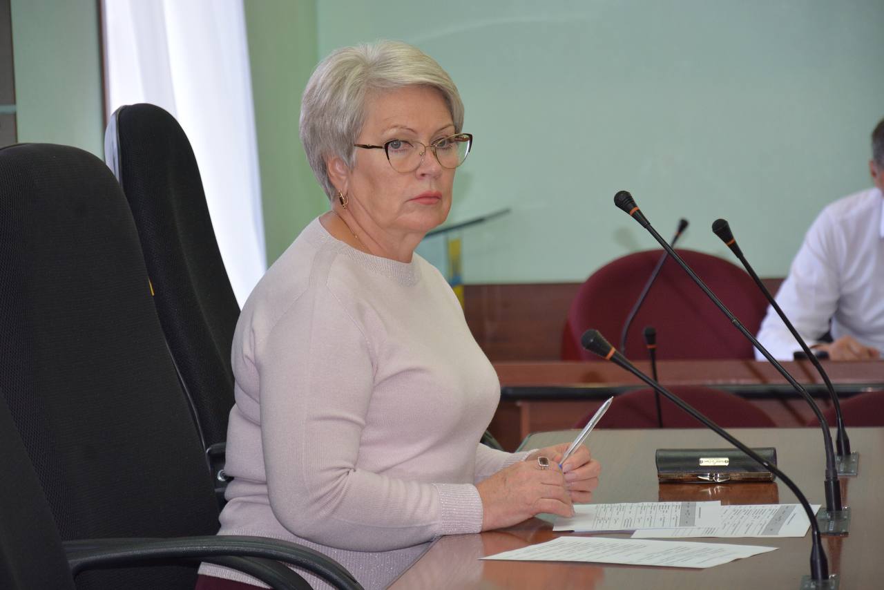Жители сел Оренбурга просят благоустроить скверы, кладбища и памятные места