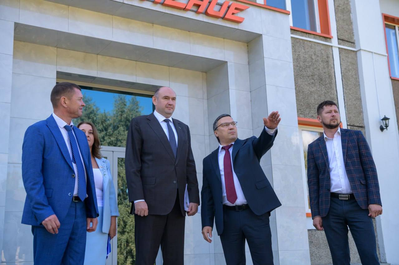 От комбината до больницы: врио губернатора Оренбуржья провел рабочий день в Медногорске
