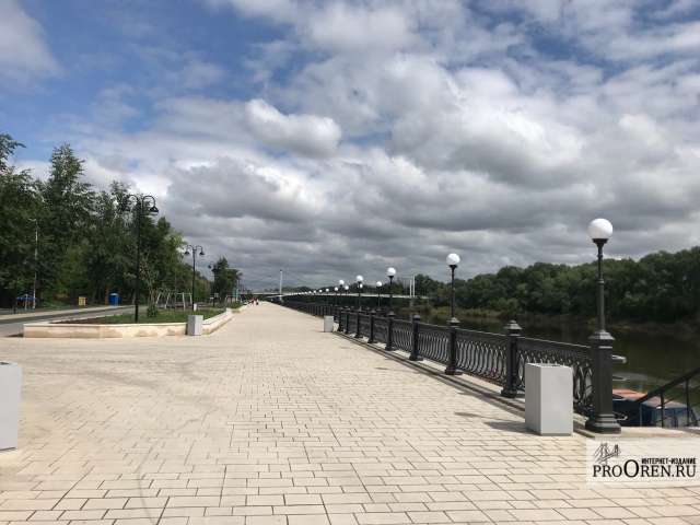 Завтра в Оренбуржье прогнозируется гроза и сильный ветер