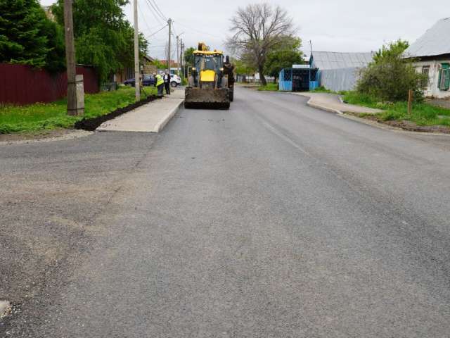 В Оренбурге обновляют дороги к Бердской слободе
