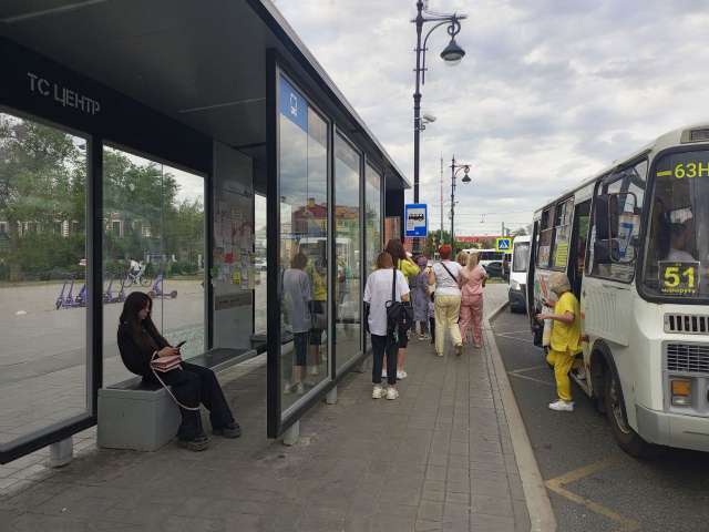 В Оренбурге проверяют работу автобусов в часы пик