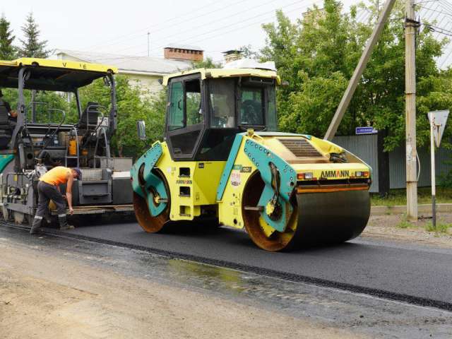 В Оренбурге в микрорайоне Солнечный идет ремонт улицы Школьной