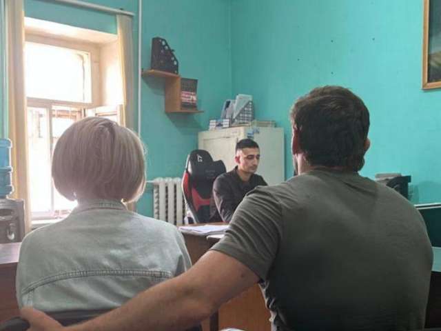 В Оренбурге полиция расследует инцидент с потасовкой пары
