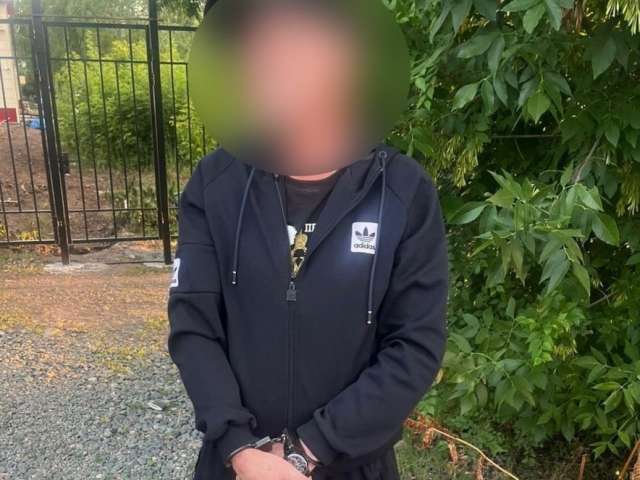 В Оренбурге полицейские задержали мужчину с каннабисом 