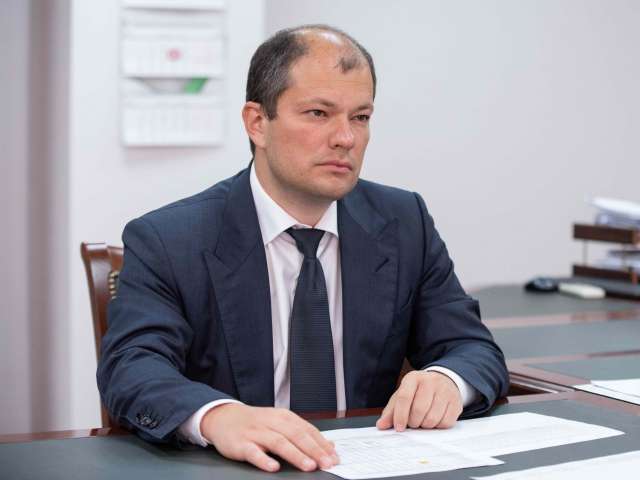 Руководство «Уральской Стали» поздравило металлургов с профессиональным праздником