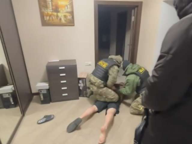 Оренбуржца признали виновным за незаконный сбыт прослушивающих устройств