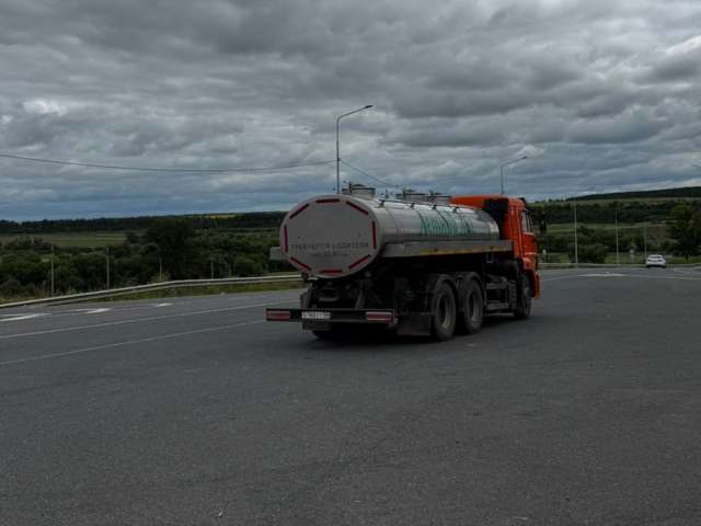 Сырое молоко на 10 тонн задержано в Оренбургской области