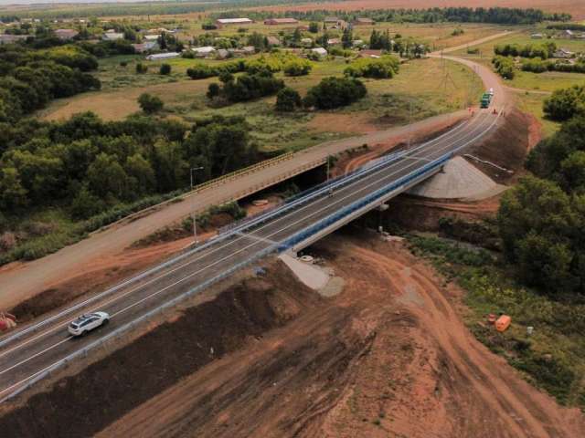 В Переволоцком районе возобновлено движение по мосту через р. Большой Уран