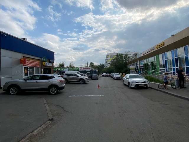 В Оренбурге подросток на электросамокате сбил пенсионера