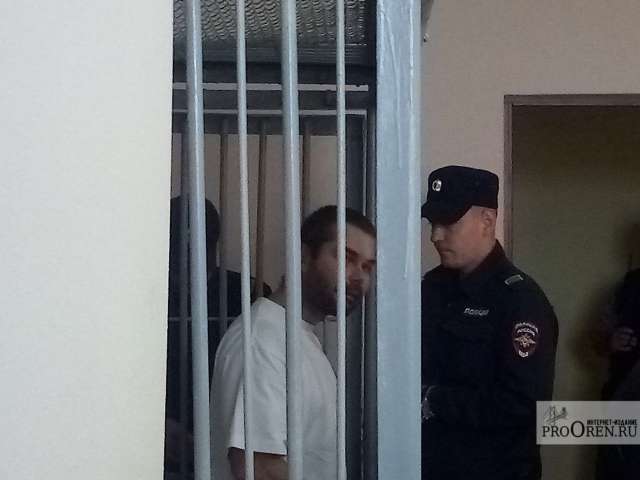 Ленинский районный суд Оренбурга продлил арест братьям Макаровым 