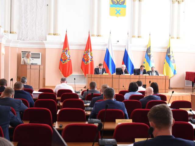 Состоялось последнее заседание Горсовета в нынешнем составе
