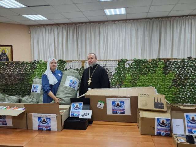 Оренбургские храмы передали более 12 тонн гуманитарной помощи в зону СВО