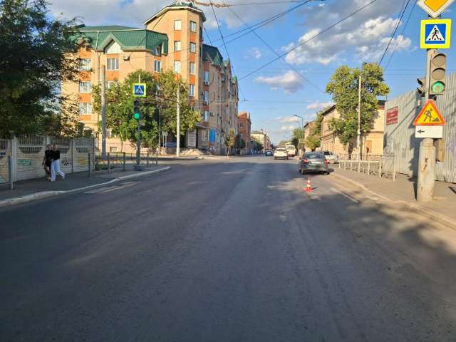 Подросток на самокате госпитализирован после столкновения с автомобилем в Оренбурге