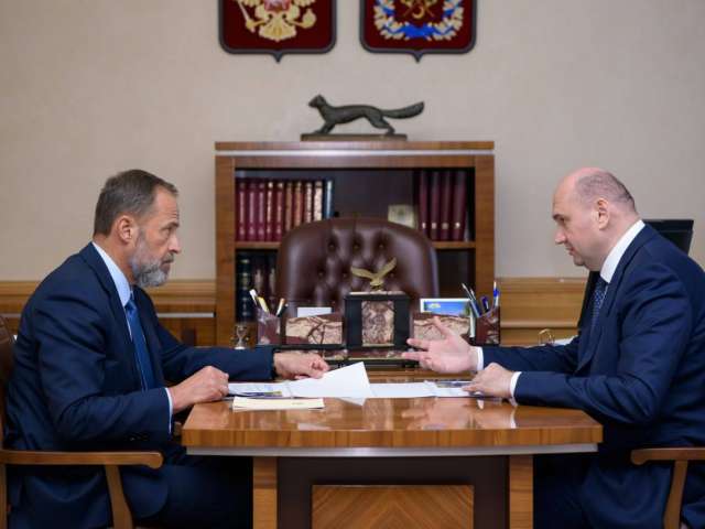 Игорь Комаров и Евгений Солнцев обсудили меры поддержки участников СВО