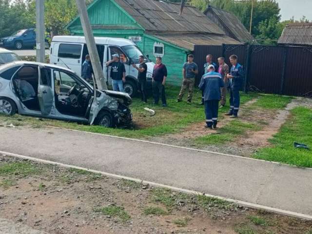 В Тоцком районе столкнулись два автомобиля 