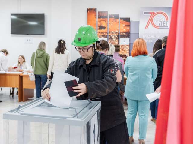Работники «Уральской Стали» приняли активное участие в выборах главы региона