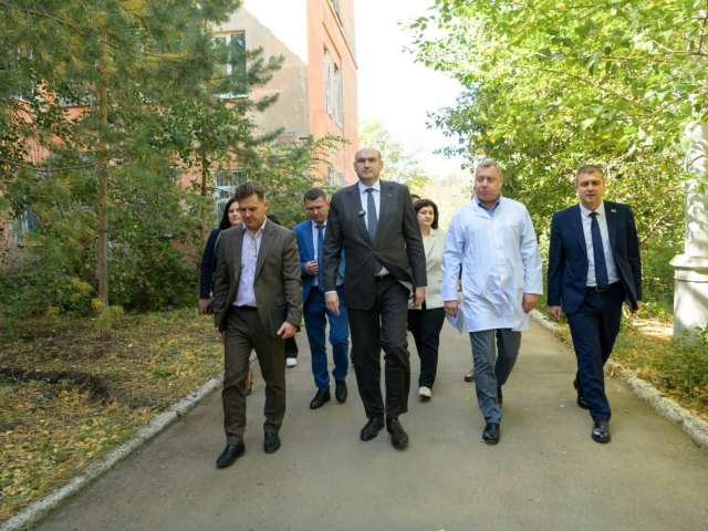 От комбината до больницы: врио губернатора Оренбуржья посетил Медногорск
