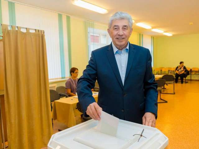 Депутаты Заксобрания Оренбуржья выразили свою гражданскую позицию на выборах