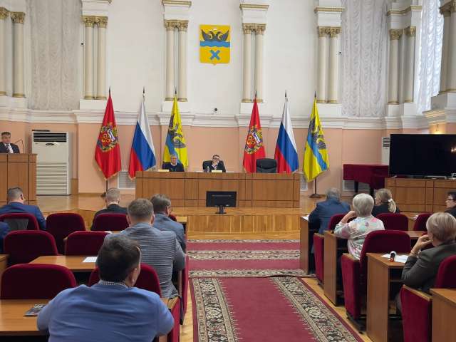 В Оренбургском горсовете состоялось первое совещание по подготовке к рассмотрению проекта бюджета Оренбурга