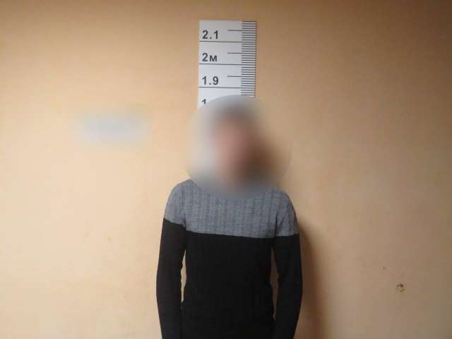 Трое оренбуржцев вынесли из продуктового магазина товар на 12 тысяч рублей