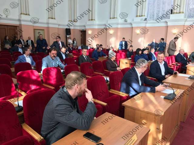Внеочередное заседание Горсовета Оренбурга 