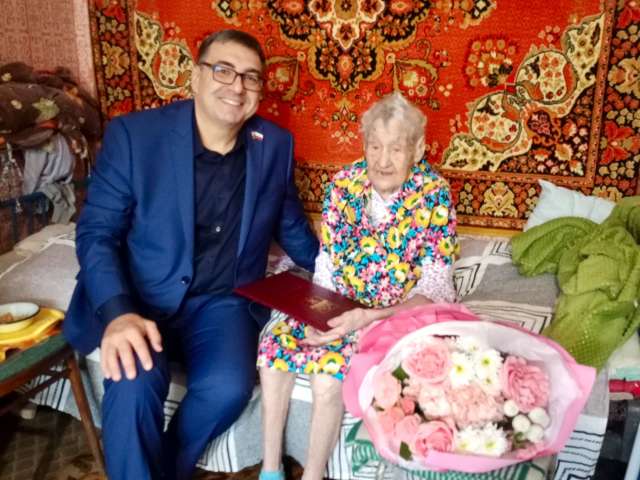 Почётный гражданин Оренбурга Зинаида Лясковская отмечает 104-й день рождения