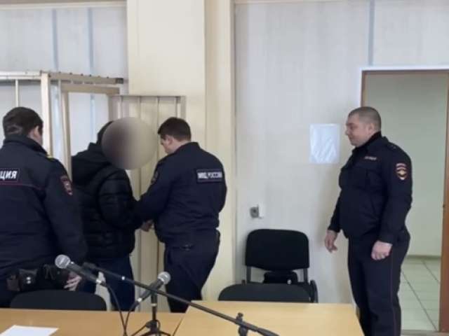 Жителя Оренбуржья, обвиняемого в убийстве своей знакомой, заключили под стражу 