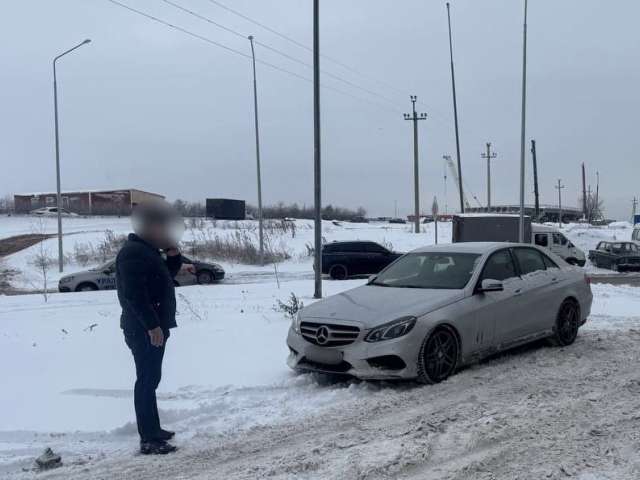 В Оренбурге «поймали» лихача, который устроил дрифт на улице Советской