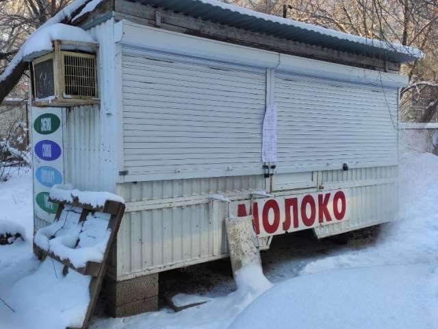 В Оренбурге демонтировали около 150 незаконных торговых объектов