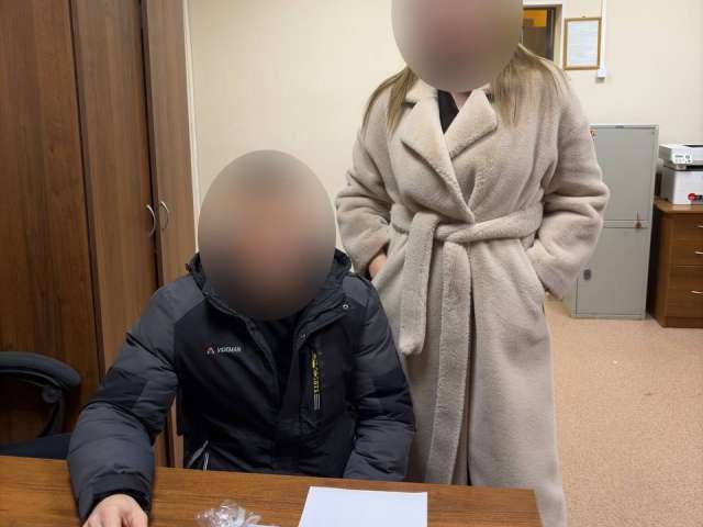 Неудачная попытка обмана: оренбуржец попался на поддельных правах