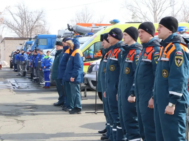 В Оренбурге оценили готовность экстренных служб к паводку