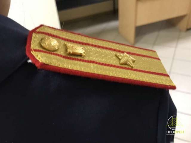 В Оренбурге мужчина подкараулил сожительницу и напал на нее с ножом