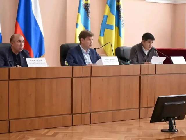 Готовятся к зиме: о чём договорилась администрация Оренбурга с УК и ресурсными организациями