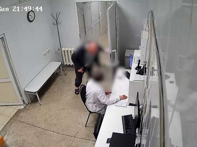 В СК России затребовали доклад по факту нападения на медсестру в Орске