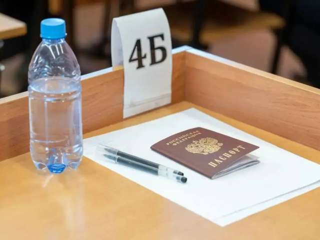 Оренбургские одиннадцатиклассники сдали ЕГЭ по русскому языку