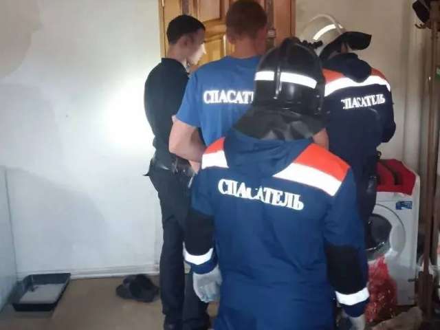 Слаженная работа оренбургских спасателей: сотрудники АСС помогли пожилой женщине