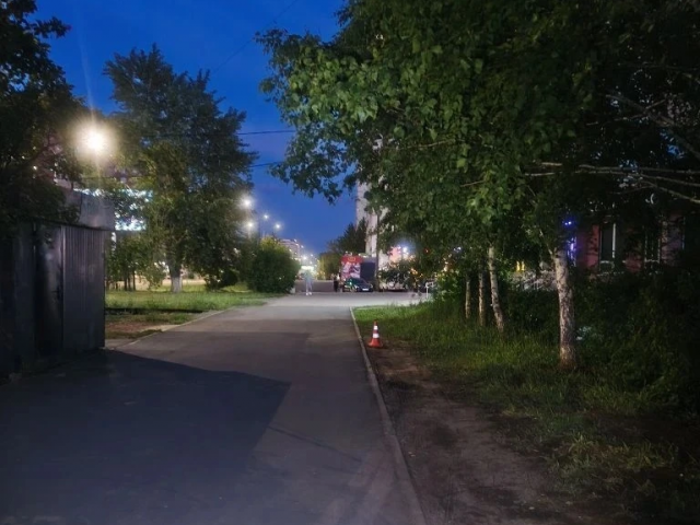 В Оренбурге мотоциклист сбил 11‑летнюю девочку и скрылся. Полиция ищет нарушителя