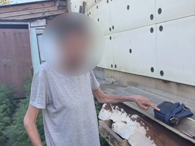 В Оренбурге полицейские вернули украденную сумку 95‑летнему ветерану ВОВ 
