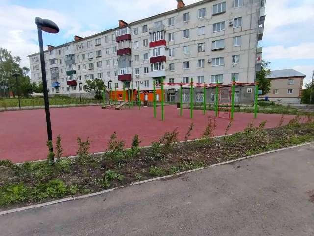 В Бугуруслане благоустройство сквера «Комсомольский» вышло на финишную прямую
