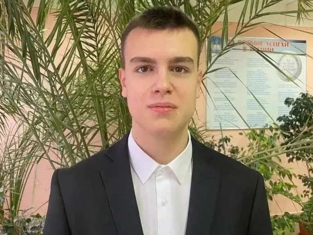 Оренбуржец сдал ЕГЭ на 300 баллов