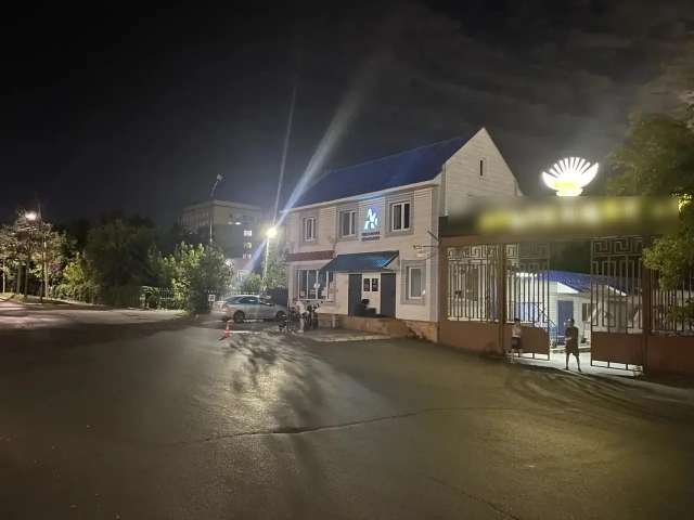  В Оренбурге столкнулись два электросамокатчика. Один из них госпитализирован