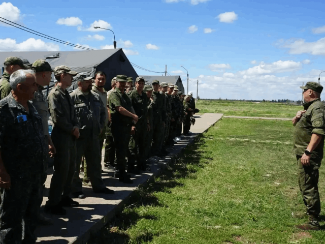 Под Оренбургом стартовали военно‑полевые сборы и слёт казачьей молодёжи